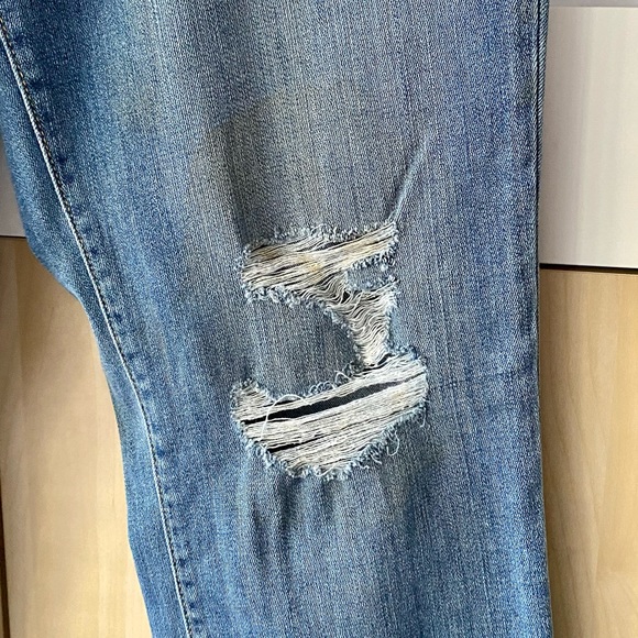 NWT Universal Thread High Waist Crop Jeans - Size 12 - Picture 3 of 7